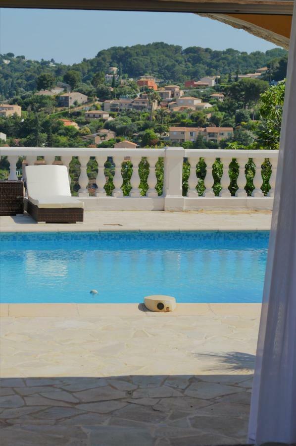 Villa La Terre Des Lauriers Vallauris Exterior foto